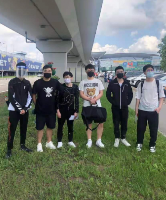 红魔电竞配件重磅发布游戏鼠标垫与多功能数据线